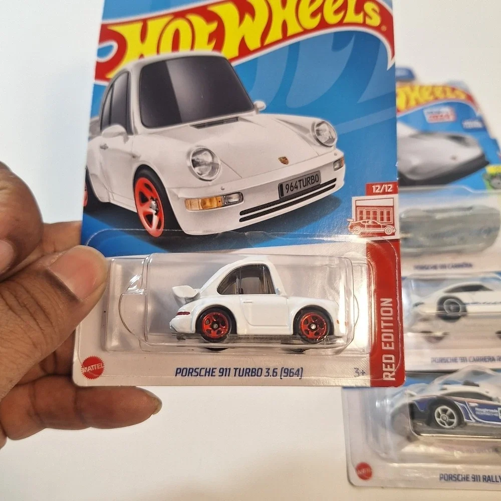 Hot Wheels Porsche 6 Cars‎ Target Red / Zamac / Keychain/ 911 Rally Some Damage